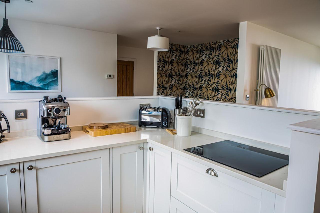 2 Bed Ground Floor Apartment - 7 Plas Pistyll Buitenkant foto